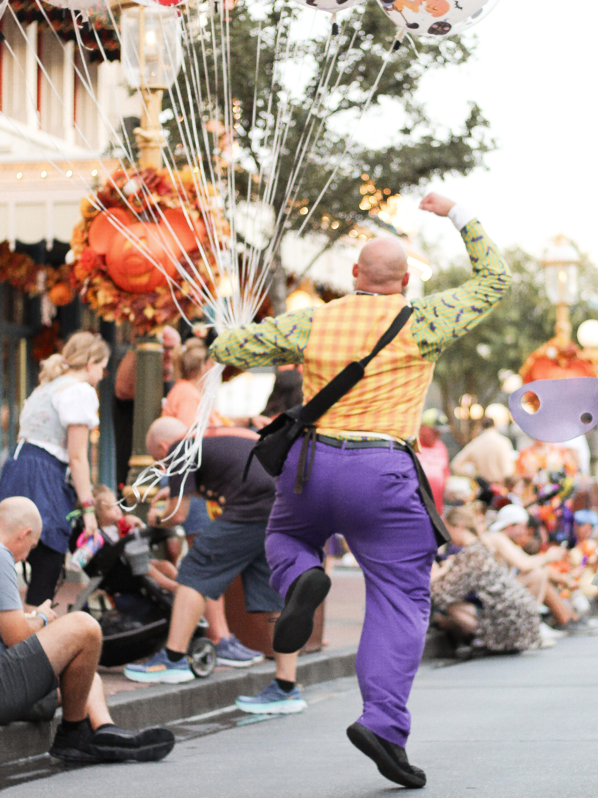 Walt Disney World balloon vendor at Mickey's Not-So-Scary Halloween Party