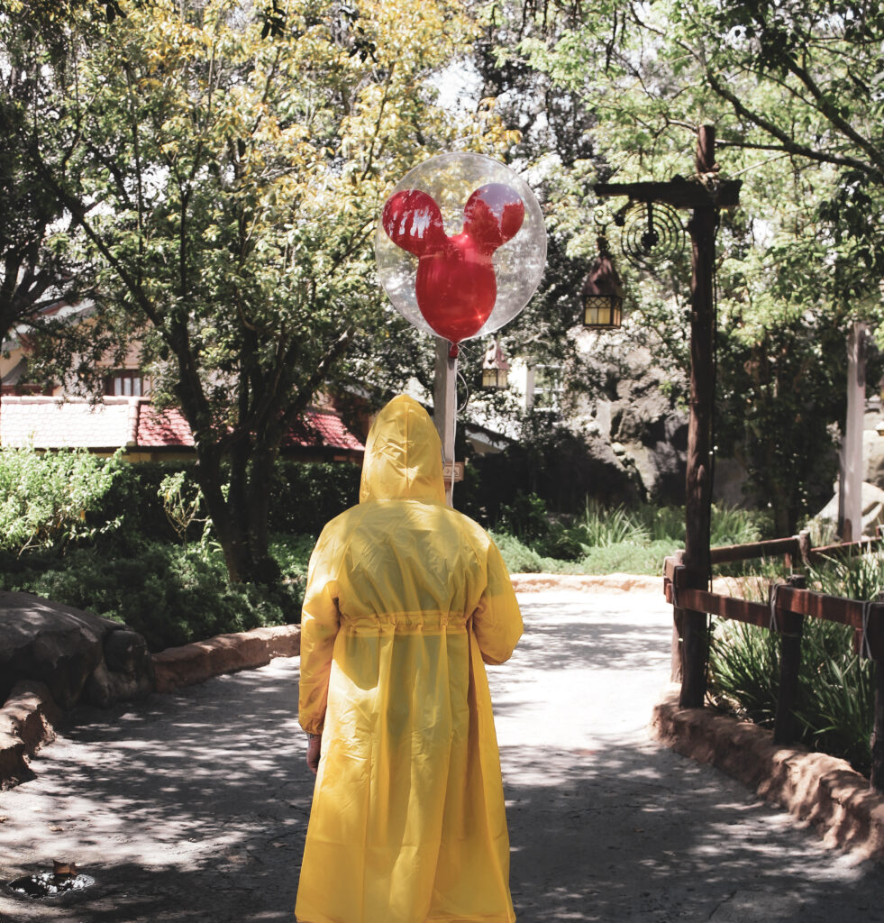 Complete your Georgie from It Halloween costume with a Rubio Arts balloon from Magic Kingdom